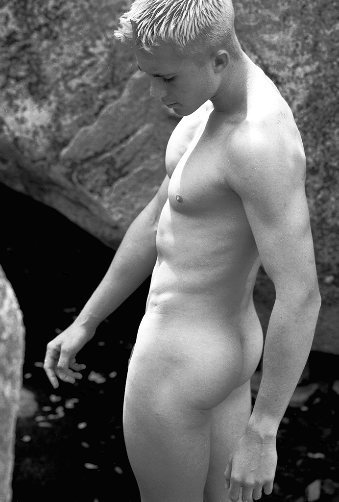 outdoor male nude adonis body